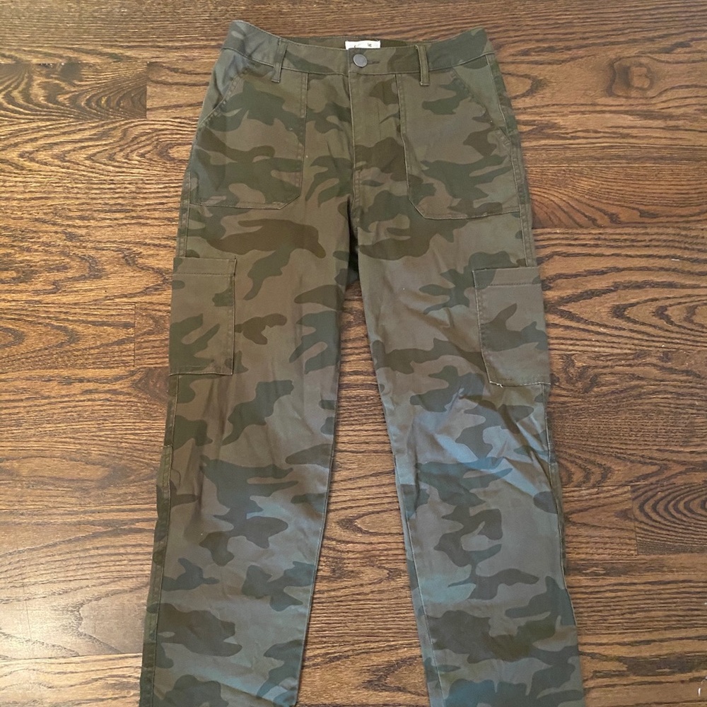 Garage Camo Cargo Pants